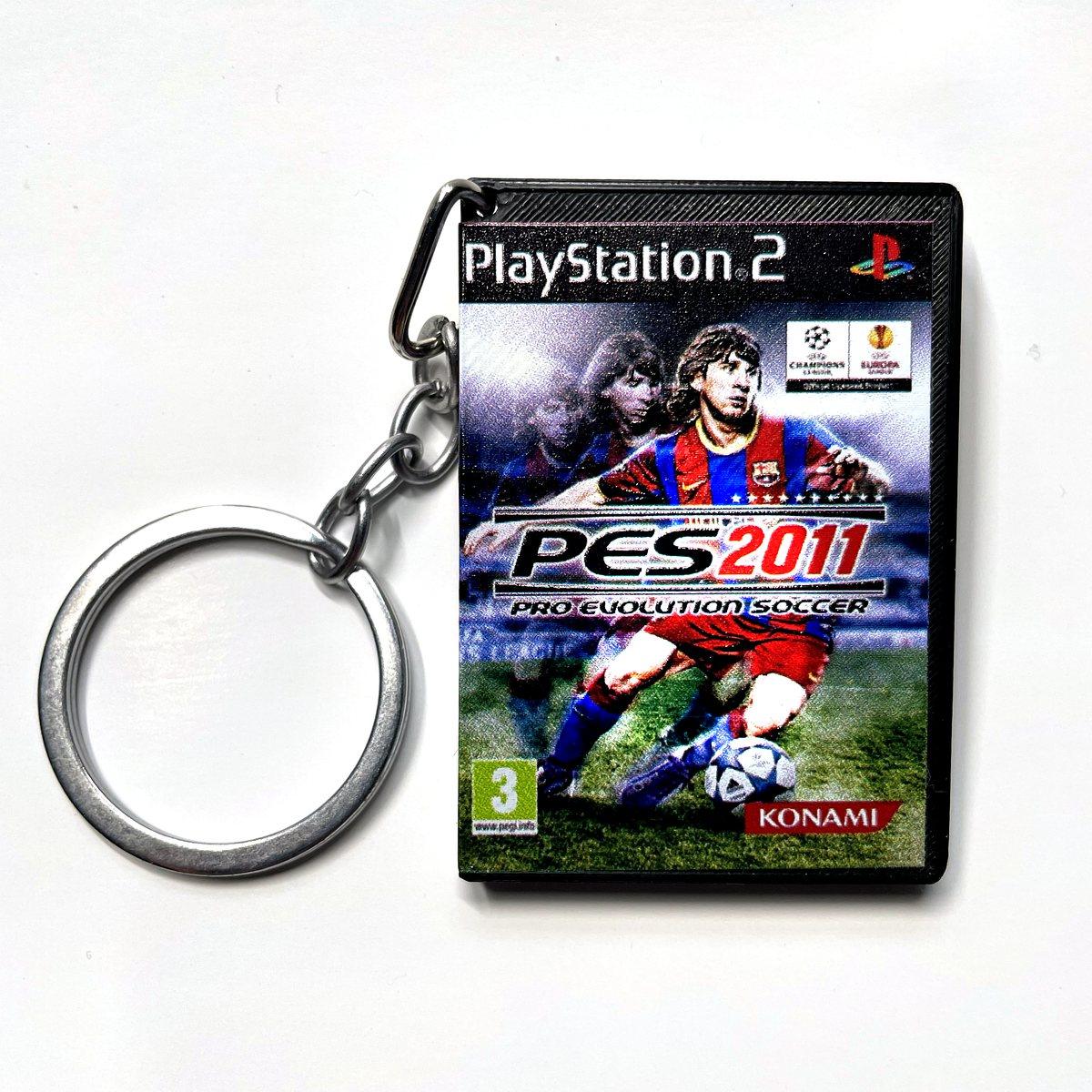 Llavero PES 2011 PS2 con Relieve