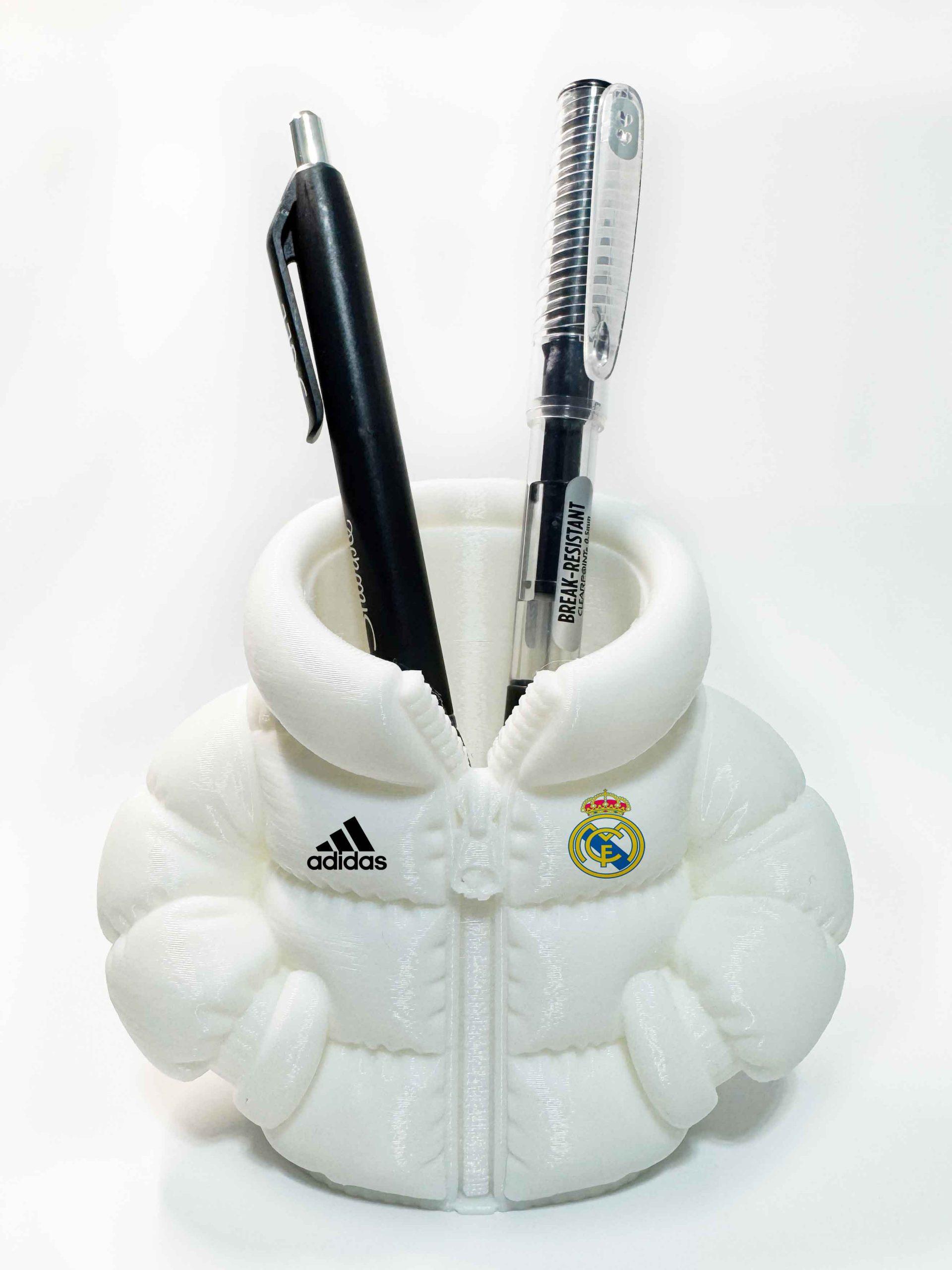 Portalápices Chompa Puffer Real Madrid
